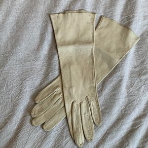 Cream kid leather gloves